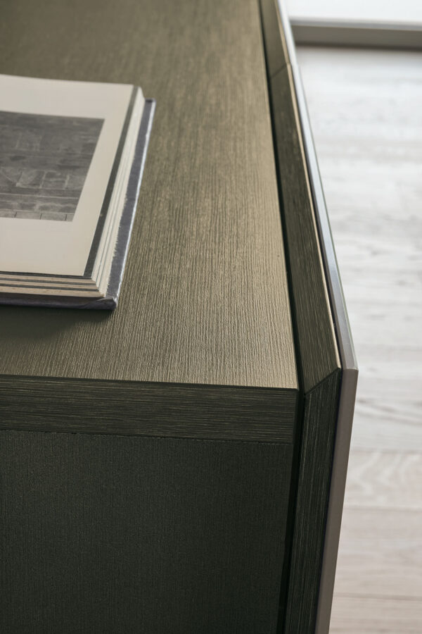 Madia in laminato spazzolato Artemide MA115 Target Point