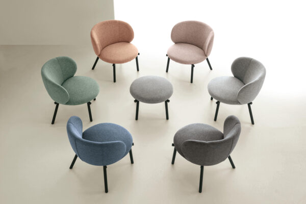 Poltroncine colorate e pouf Kyoto Target Point