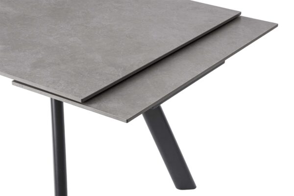 Tavolo rettangolare allungabile grigio in gres porcellanato Jarkko 0731274 Andrea Bizzotto