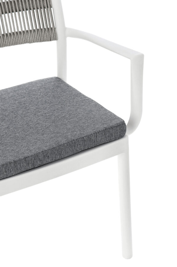 Sedia colorata con braccioli in polipropilene Bianco-Grigio chiaro Alvin 0650007 Andrea Bizzotto
